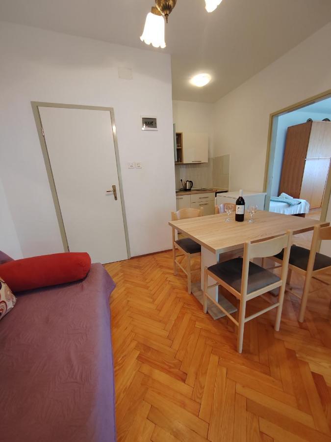 Apartments Kocijan Sukošan Esterno foto